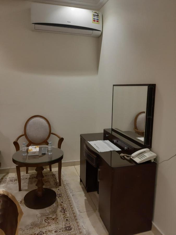Al Rawda - Hotel 塔布克 外观 照片