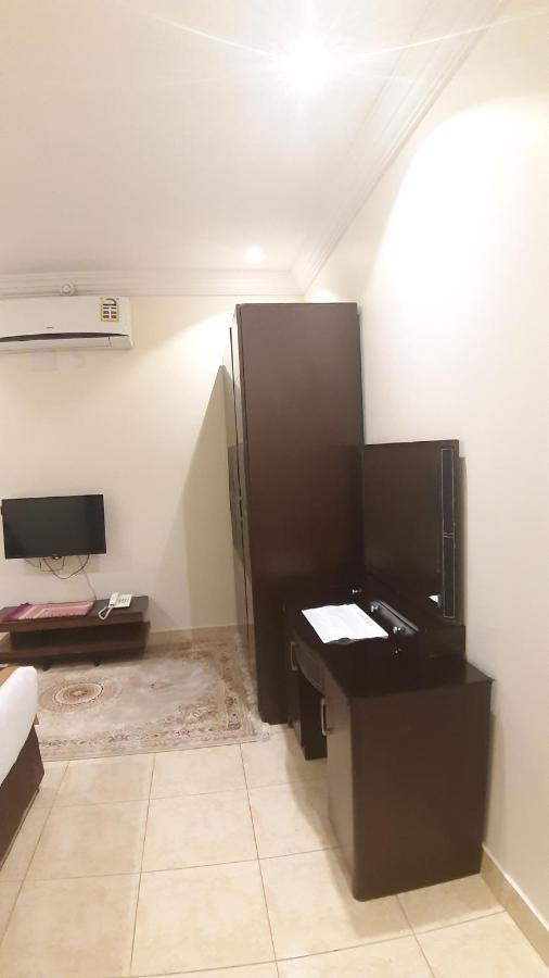 Al Rawda - Hotel 塔布克 外观 照片