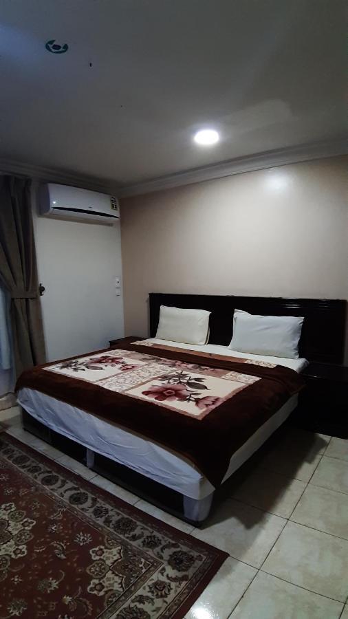 Al Rawda - Hotel 塔布克 外观 照片
