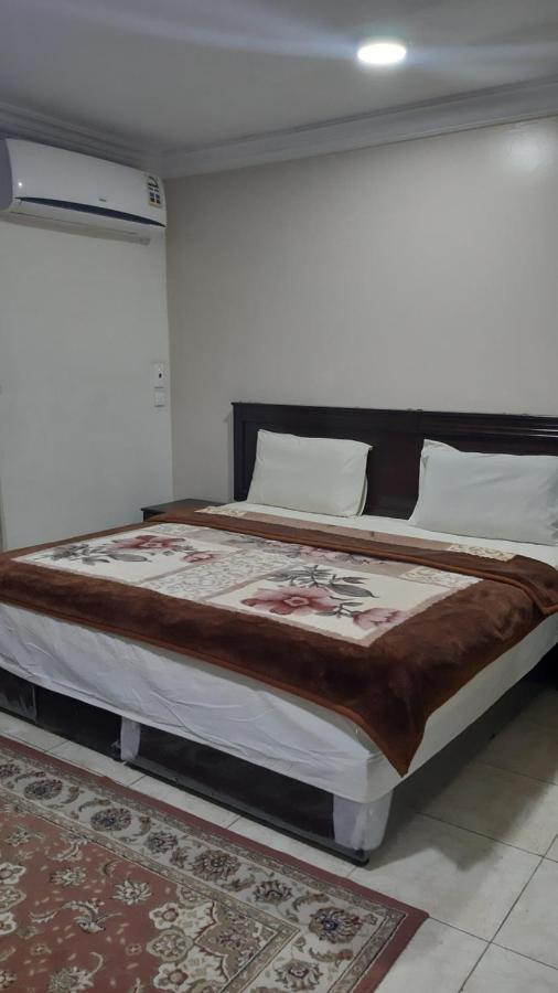 Al Rawda - Hotel 塔布克 外观 照片