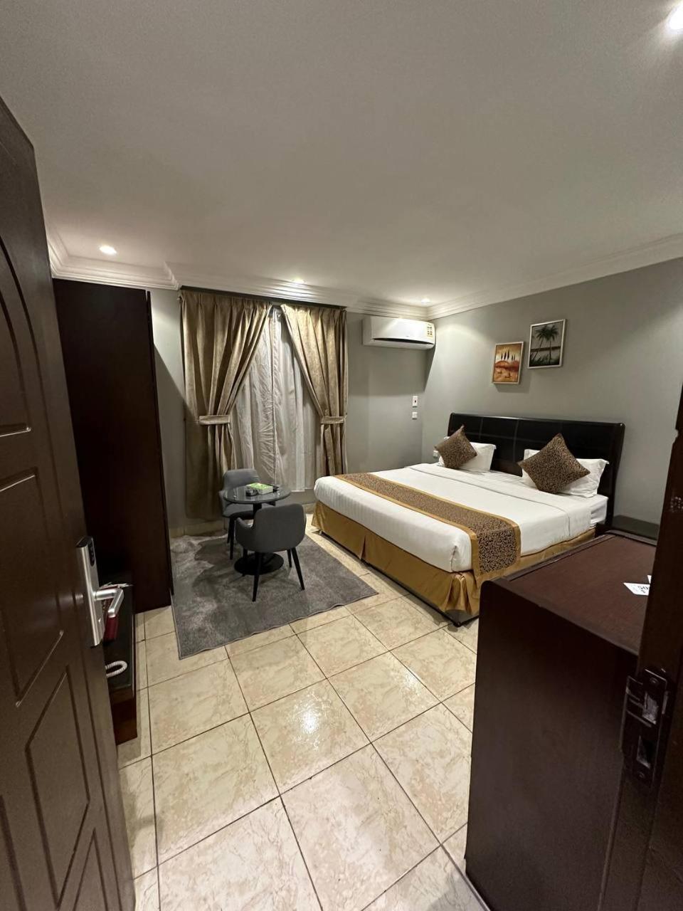 Al Rawda - Hotel 塔布克 外观 照片